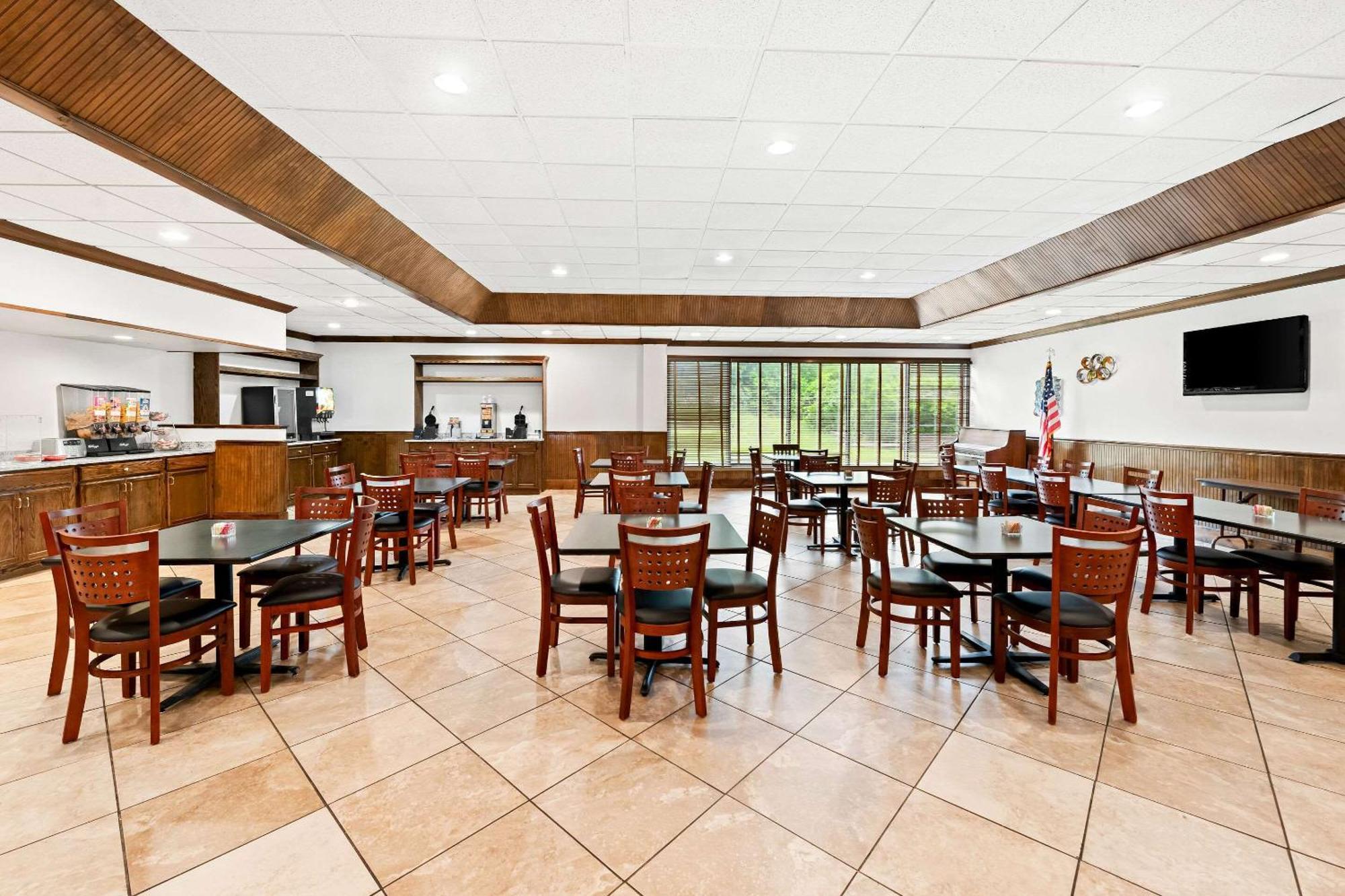 Quality Inn Dayton Airport Englewood Exteriér fotografie
