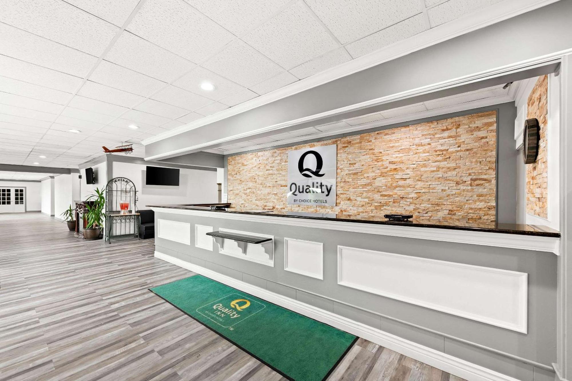 Quality Inn Dayton Airport Englewood Exteriér fotografie